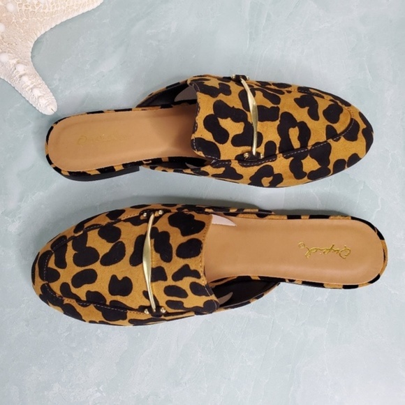 Camel Black Leopard Mule Flats - Picture 7 of 8